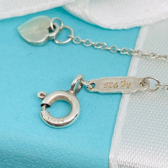 Tiffany & Co enamel butterfly necklace limited edition RARE Return to Tiffany - Picture 4 of 8